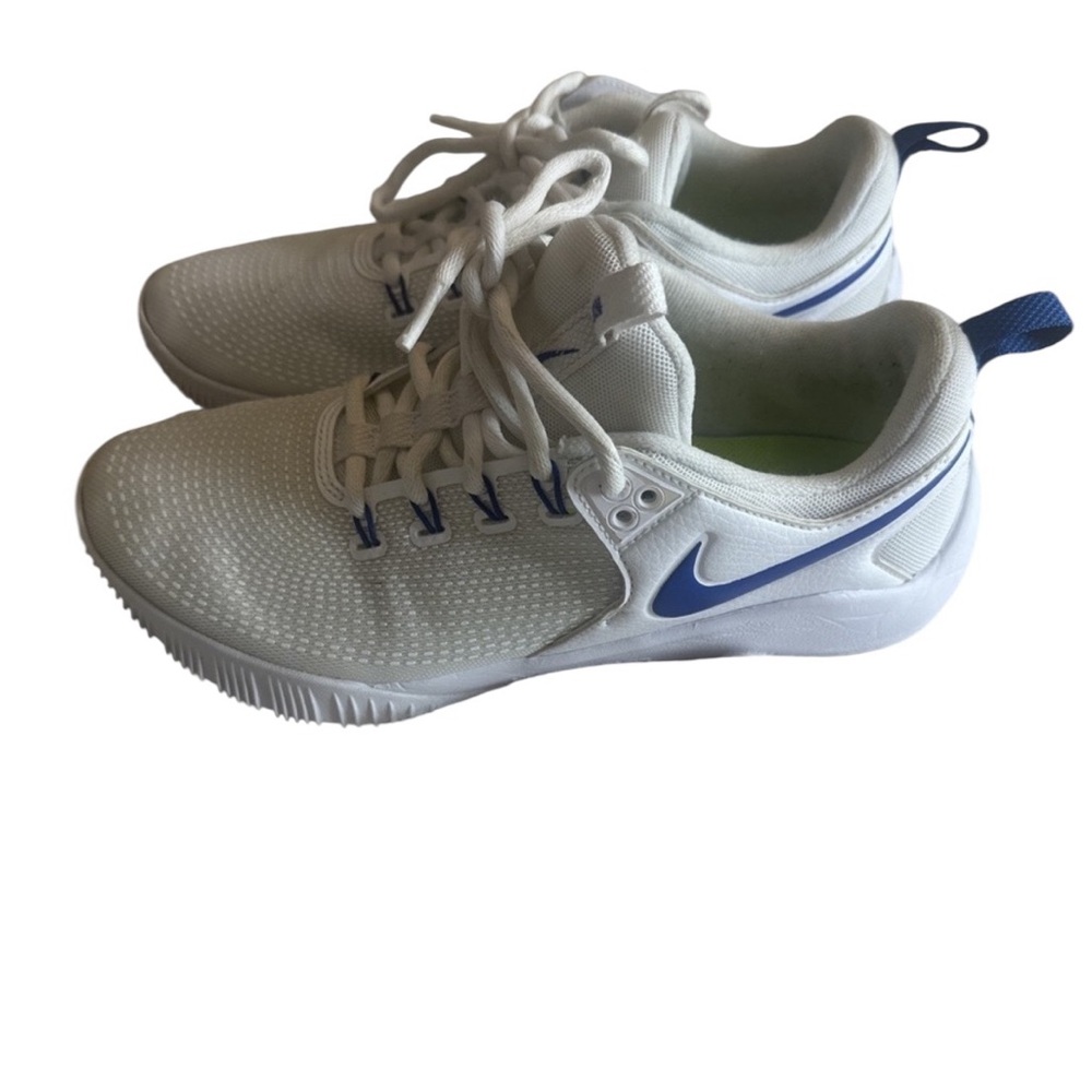 Nike Women's White and Blue Athletic Shoes